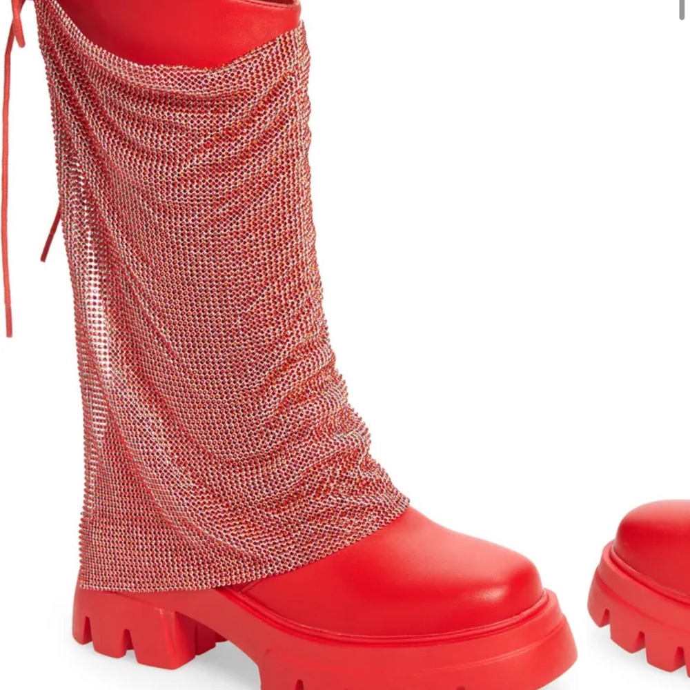red chain boots comfy for edc or festival